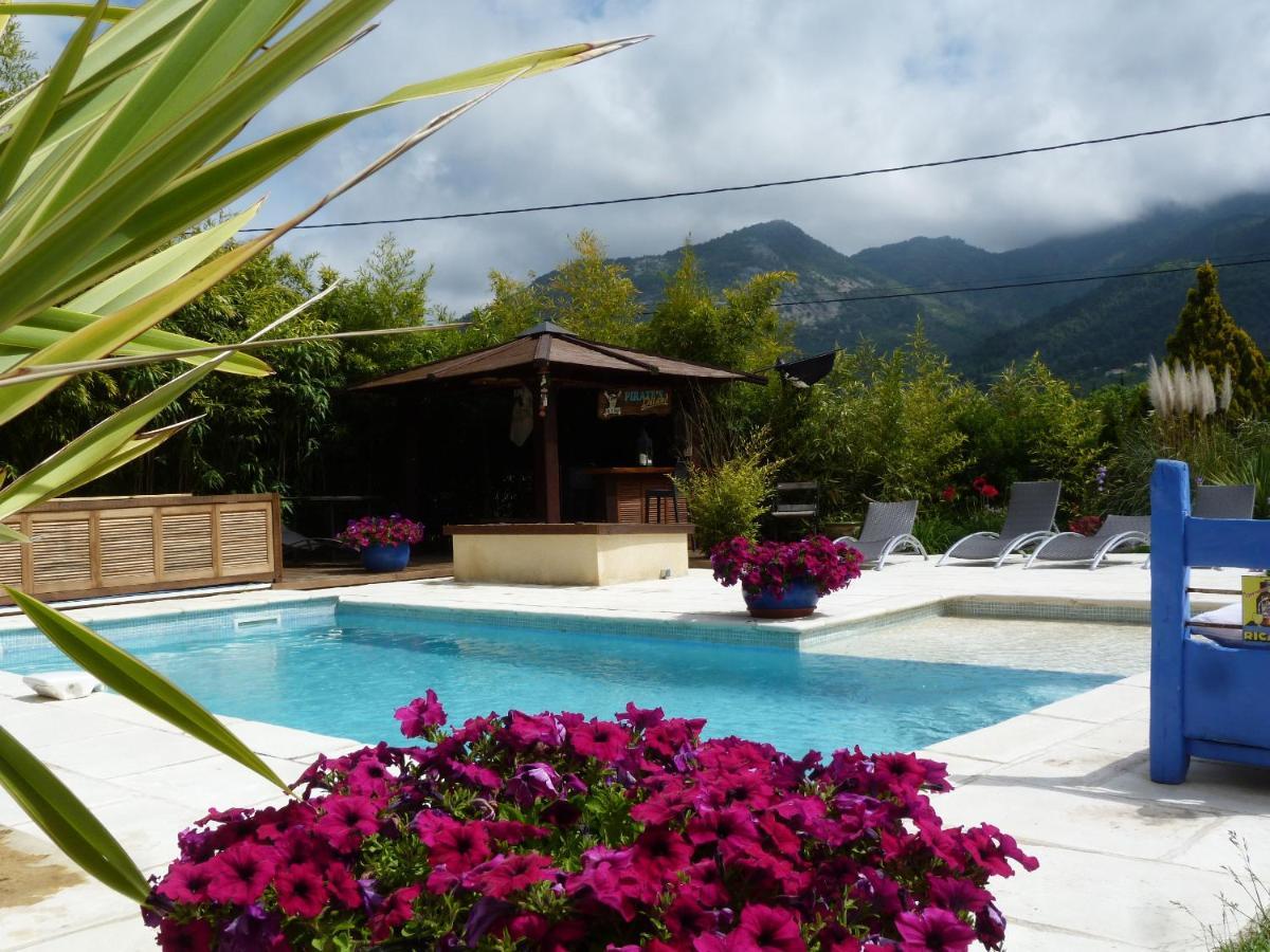 Les Bambous B&B Levens Exteriér fotografie