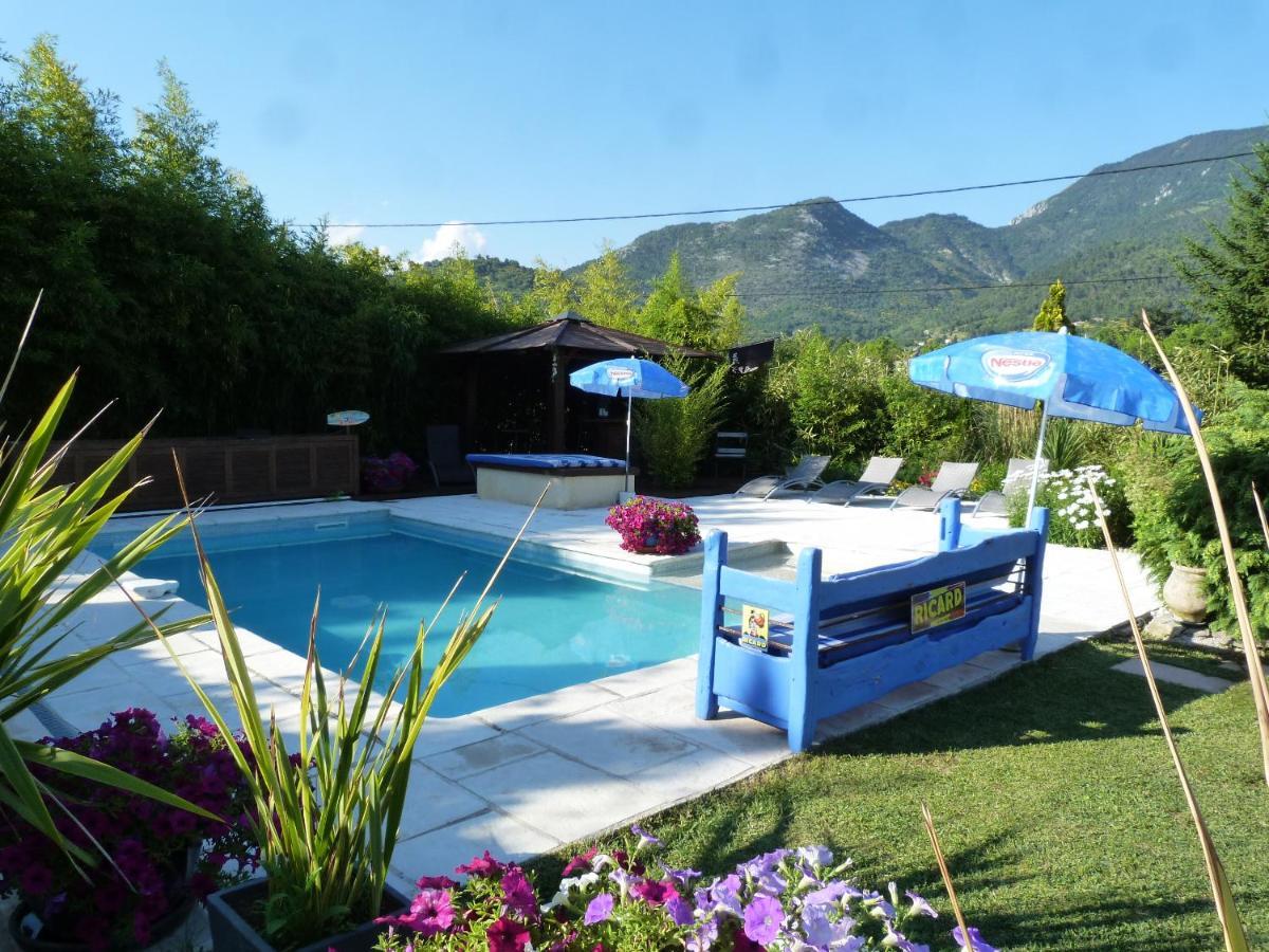 Les Bambous B&B Levens Exteriér fotografie