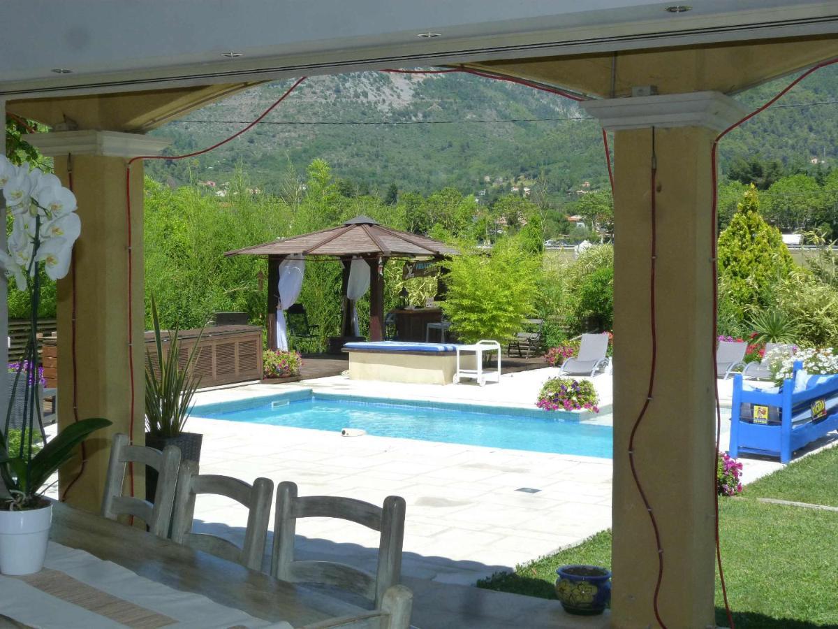 Les Bambous B&B Levens Exteriér fotografie